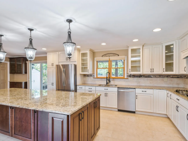 Modern Kitchen | Toms River, NJ